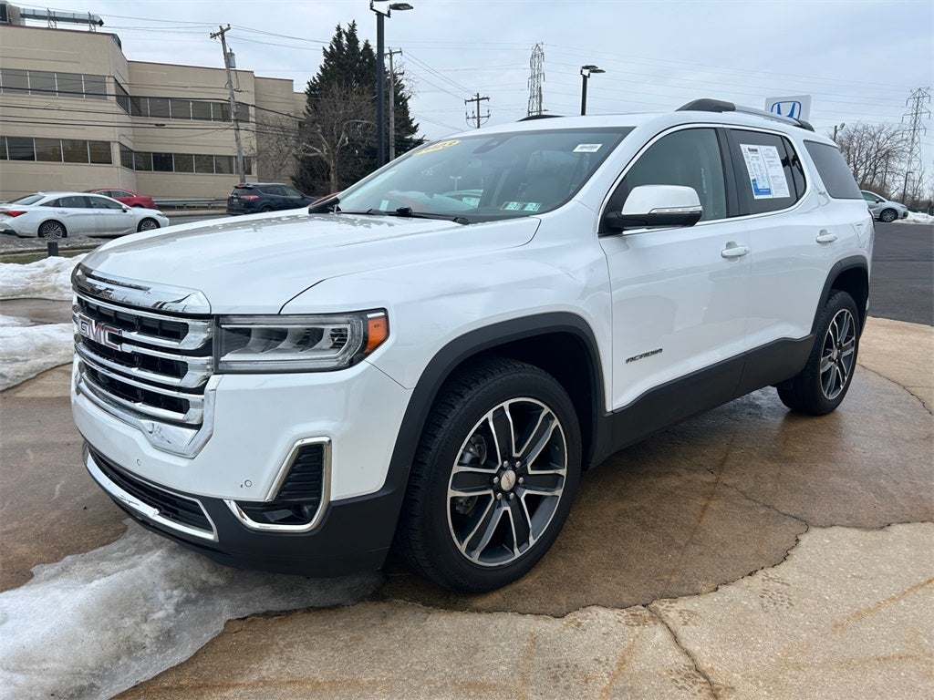 2023 GMC Acadia SLT