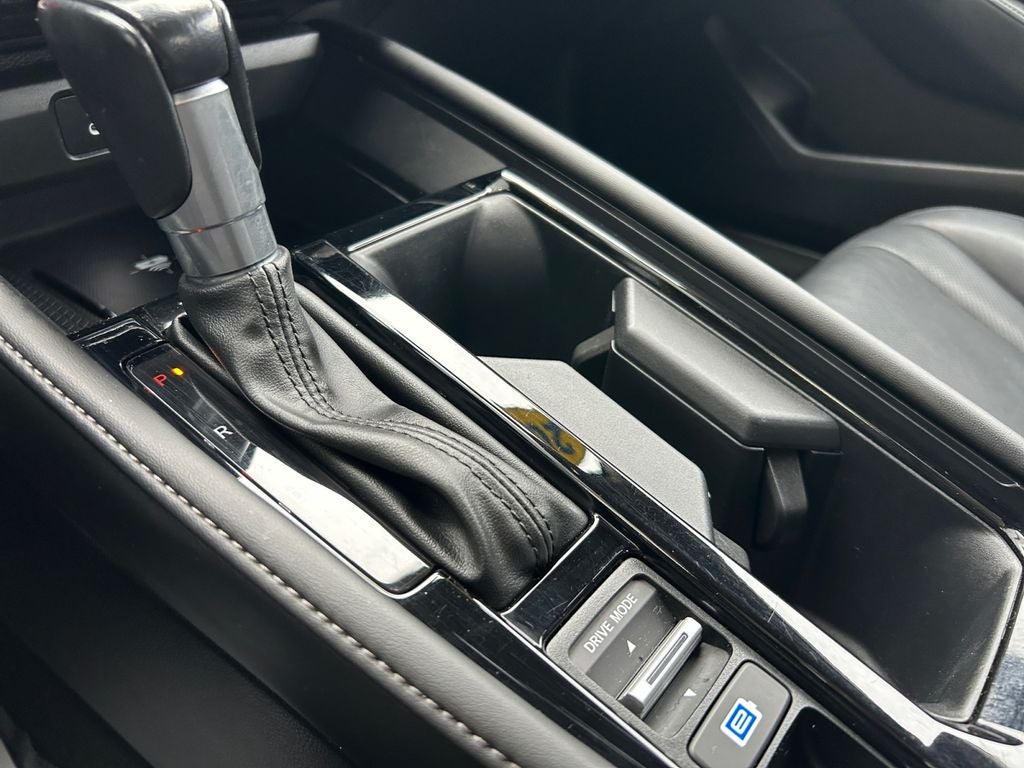 2023 Honda Accord Hybrid Touring w/o BSI