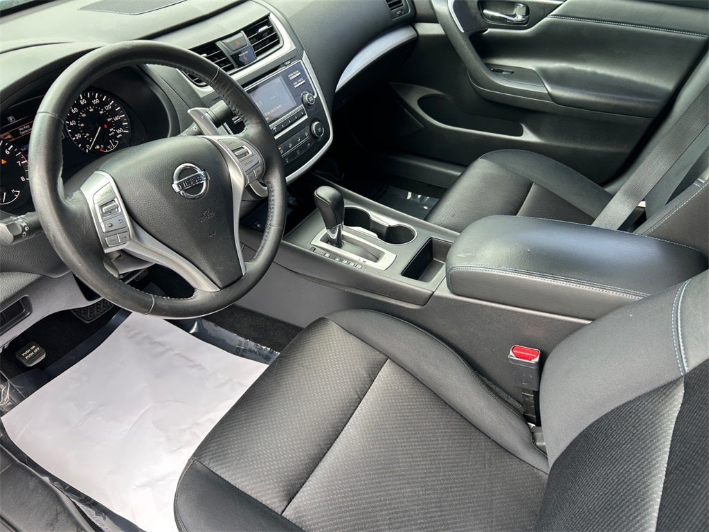 2016 Nissan Altima 2.5 SR