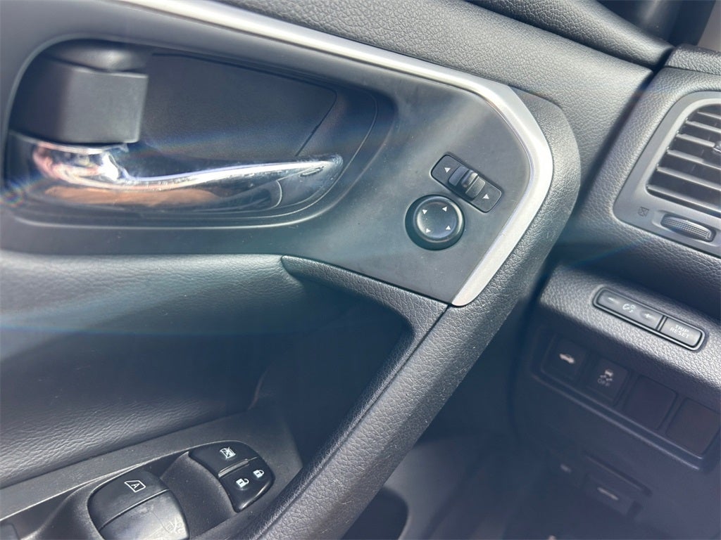 2016 Nissan Altima 2.5 SR