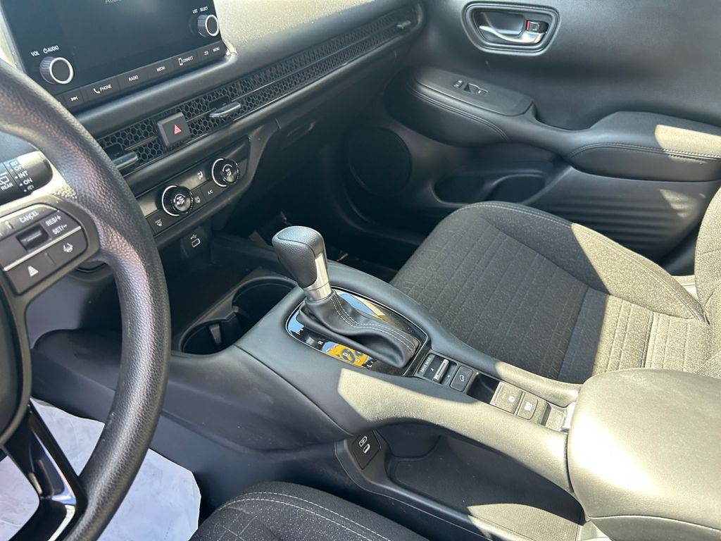 2025 Honda HR-V LX