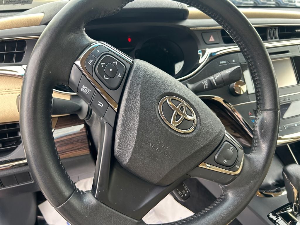 2014 Toyota Avalon XLE
