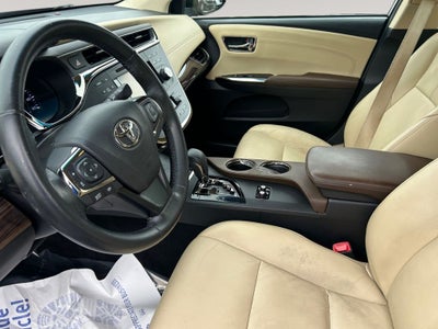 2014 Toyota Avalon XLE