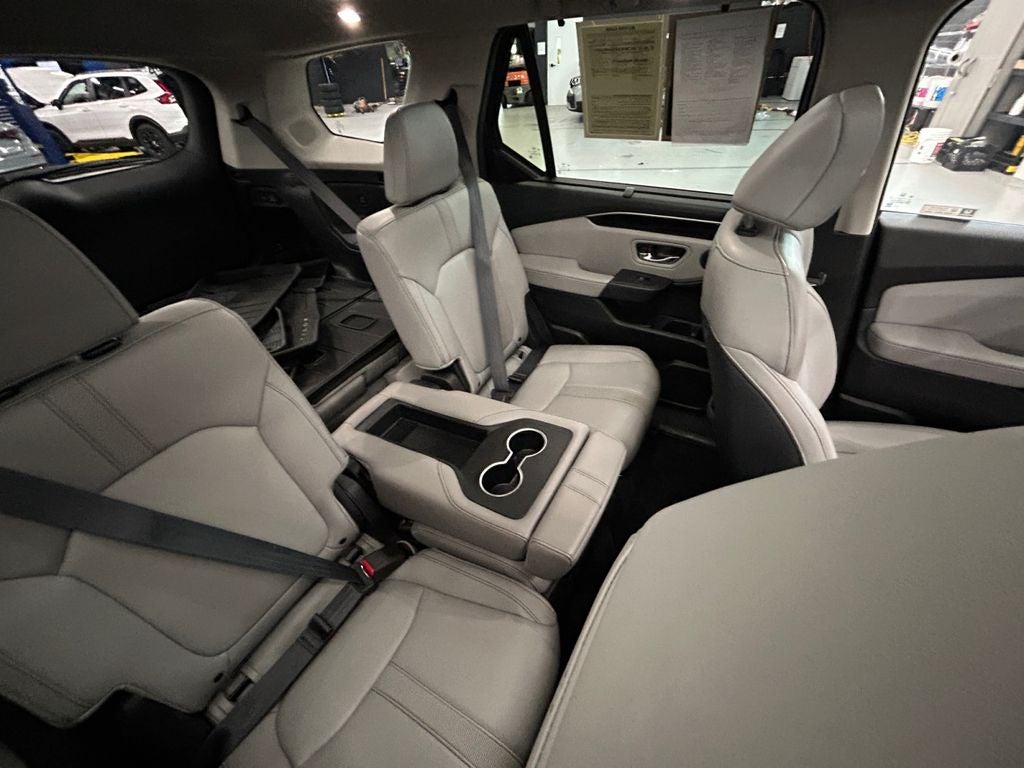 2023 Honda Pilot Touring