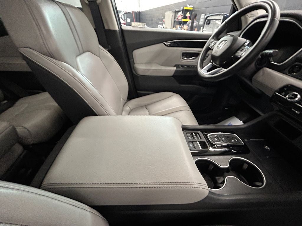 2023 Honda Pilot Touring