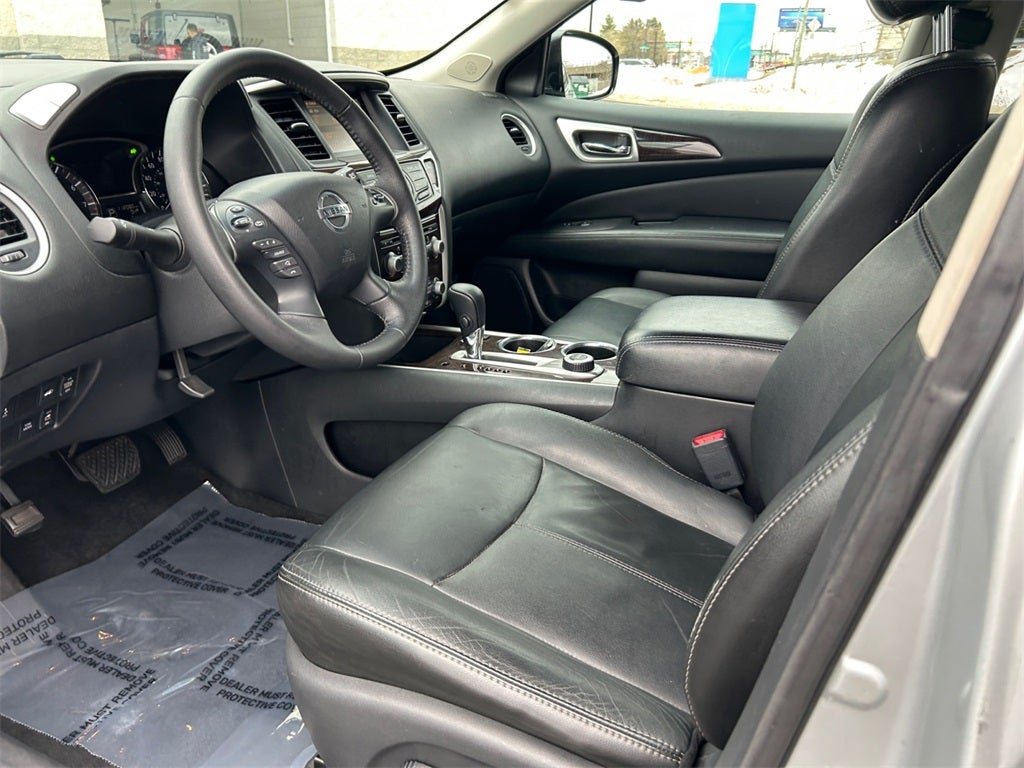 2014 Nissan Pathfinder SL