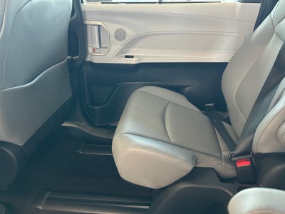 2026 Toyota Sienna XLE 7 Passenger