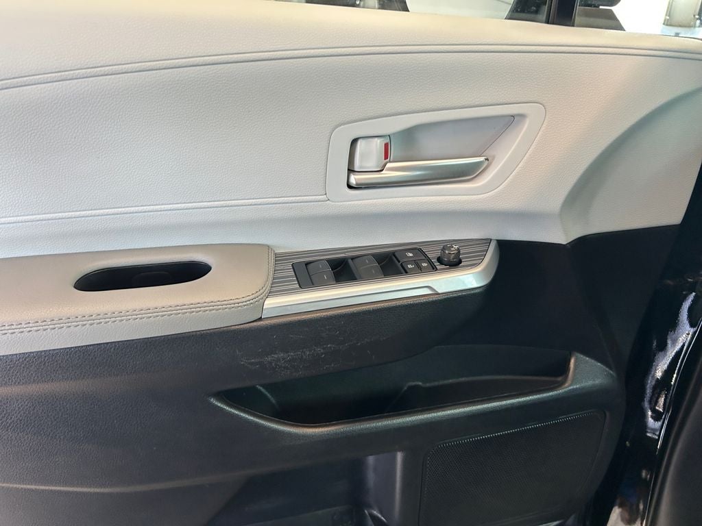 2026 Toyota Sienna XLE 7 Passenger