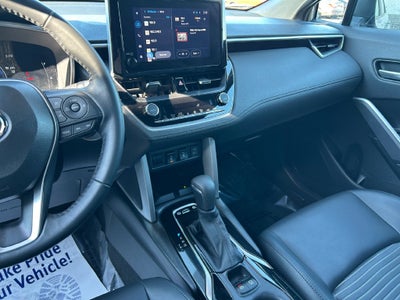 2024 Toyota Corolla Cross Hybrid XSE