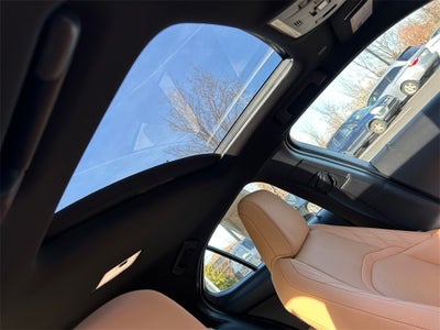 2025 Lexus UX 300h Premium