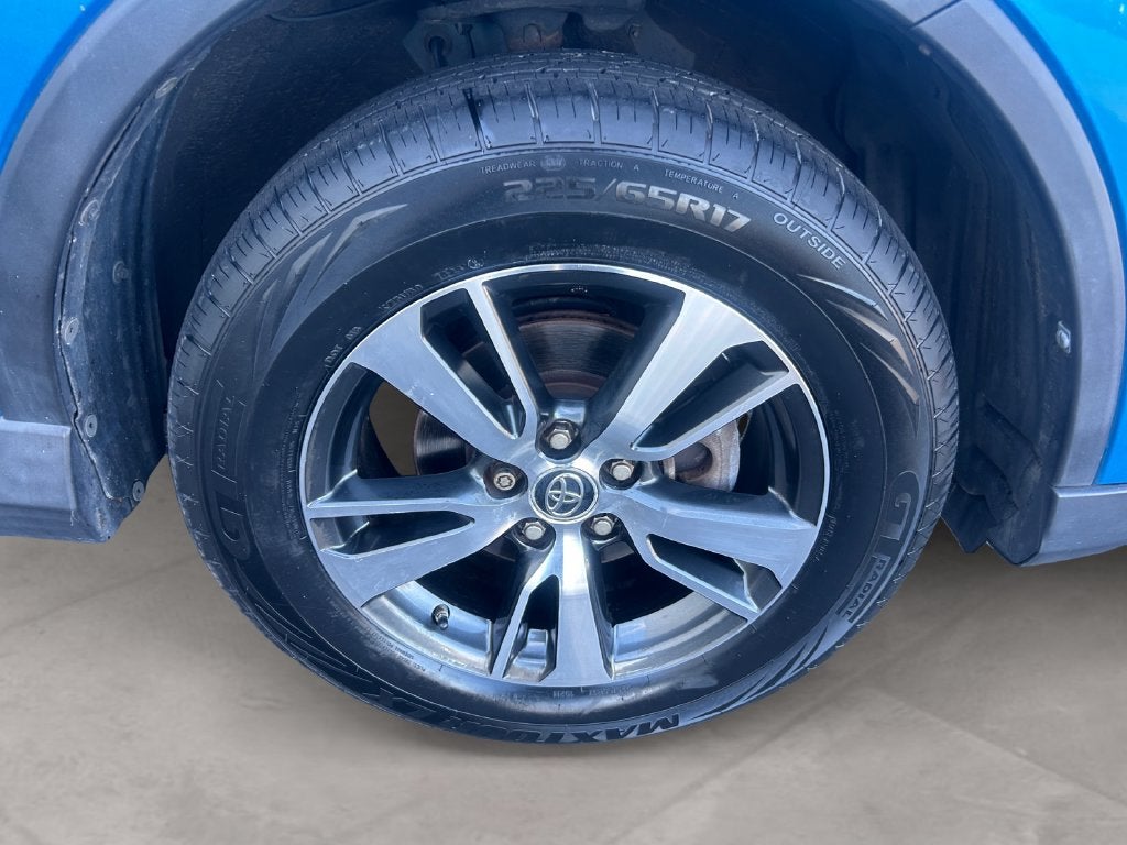 2018 Toyota RAV4 XLE