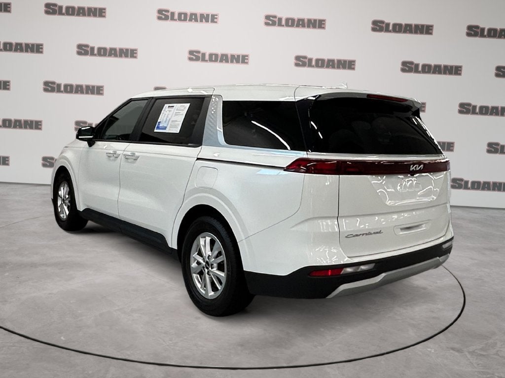 2022 Kia Carnival LX