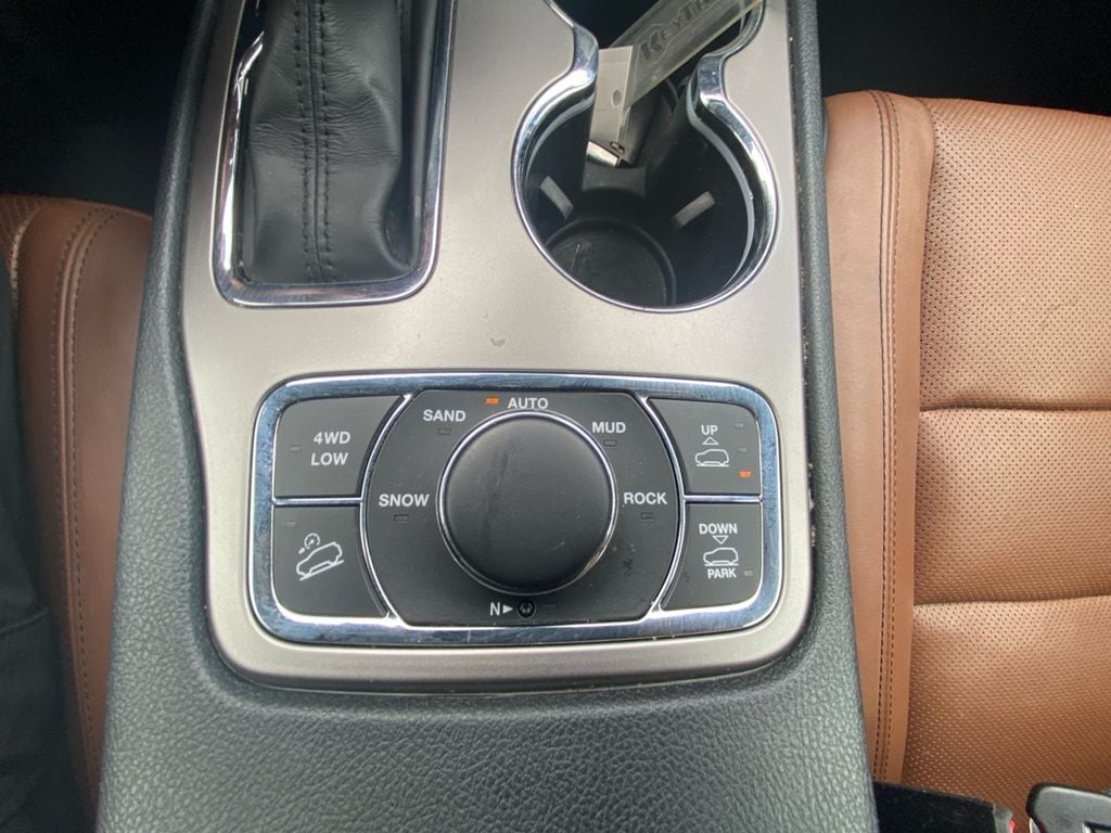 2020 Jeep Grand Cherokee Overland
