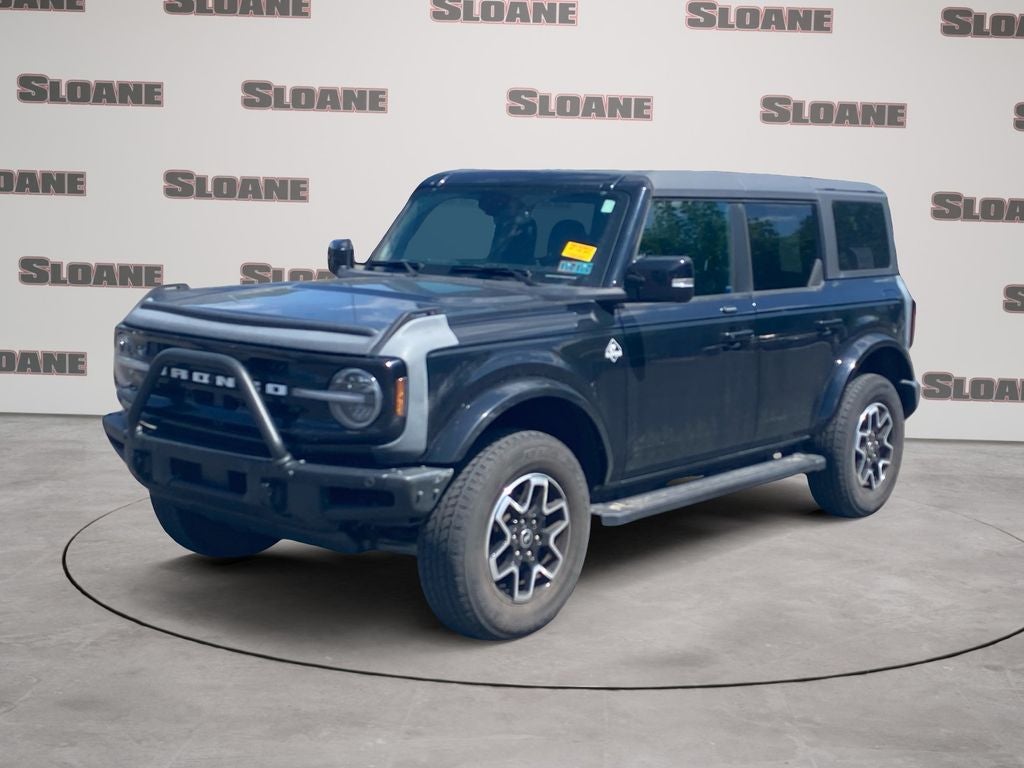 2023 Ford Bronco Base