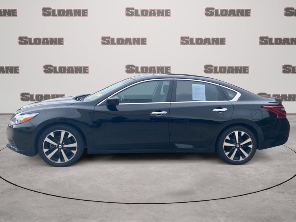 Used 2018 Nissan Altima SR with VIN 1N4AL3AP8JC230478 for sale in Glenside, PA