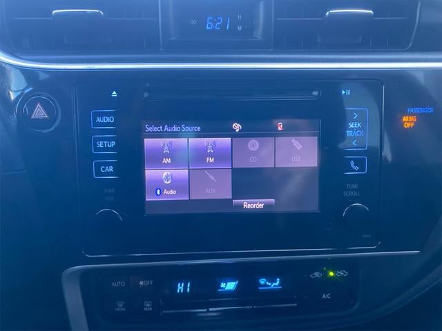 2018 Toyota COROLLA SE