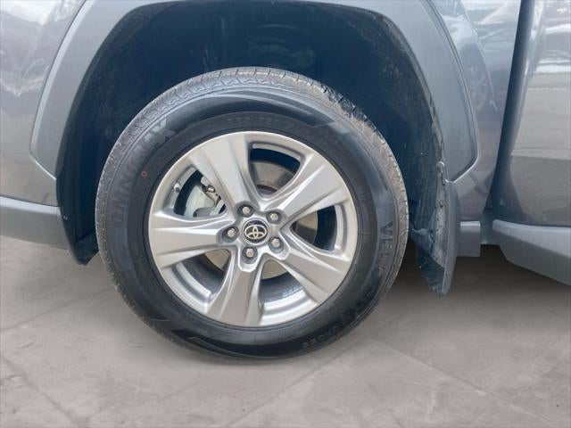 2024 Toyota RAV4 LE - Photo 44