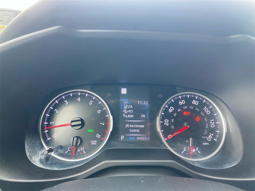 2022 Toyota RAV4 XLE