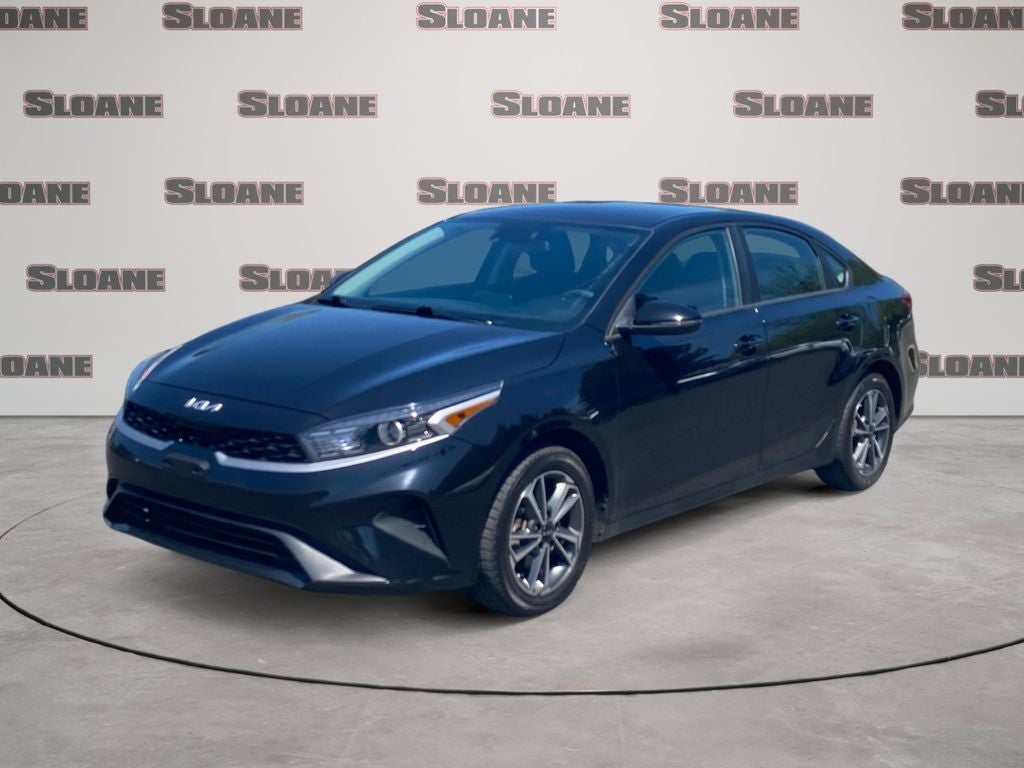 2023 Kia Forte LXS AT's photo