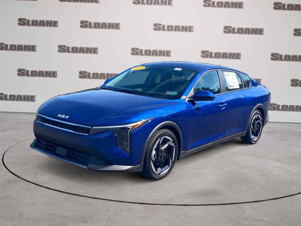2025 Kia K4 EX AT's photo