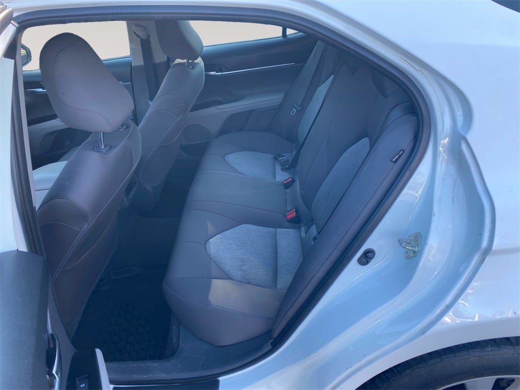 2019 Toyota CAMRY LE