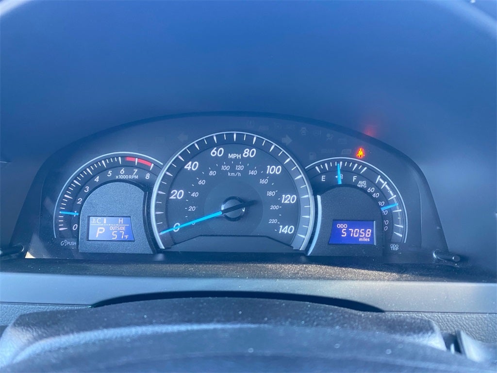 2014 Toyota CAMRY SE