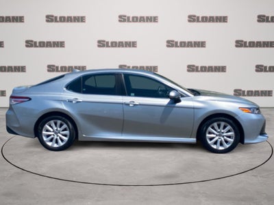2020 Toyota CAMRY LE
