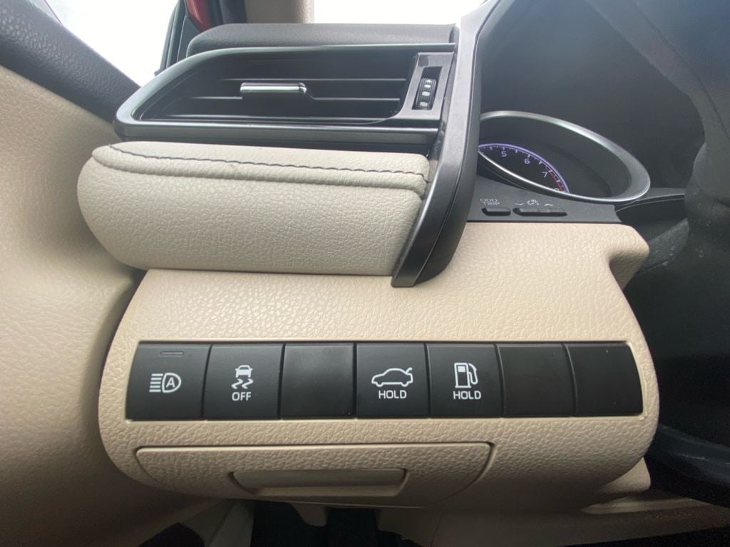 2023 Toyota CAMRY LE
