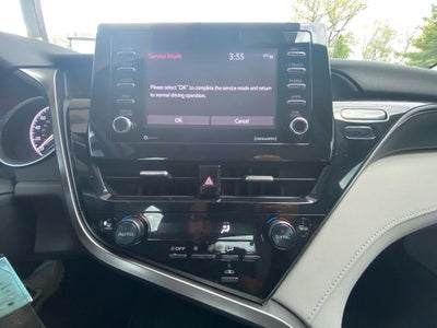 2024 Toyota CAMRY LE