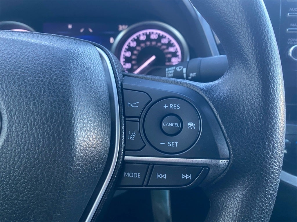 2023 Toyota CAMRY LE