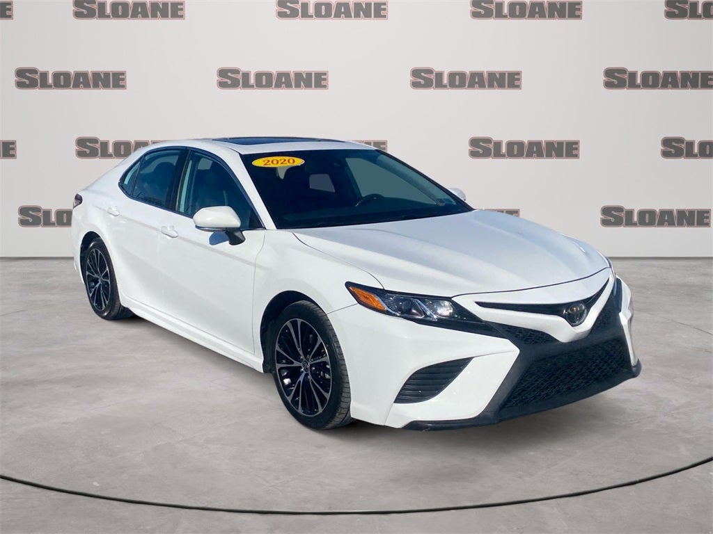 2020 Toyota CAMRY SE