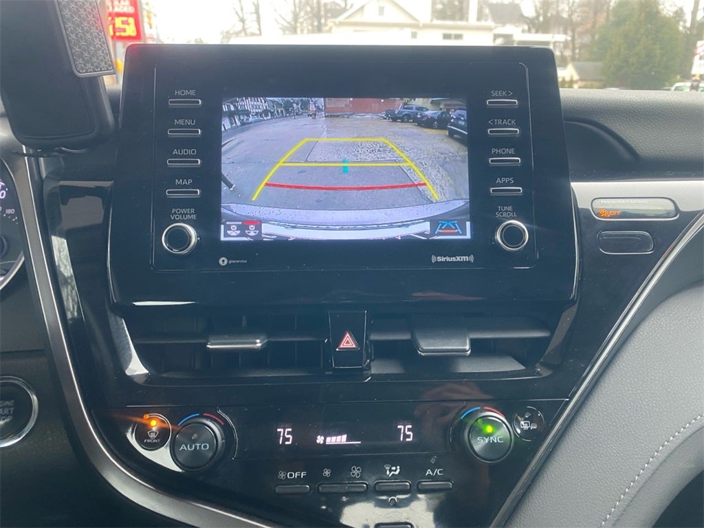 2024 Toyota CAMRY LE