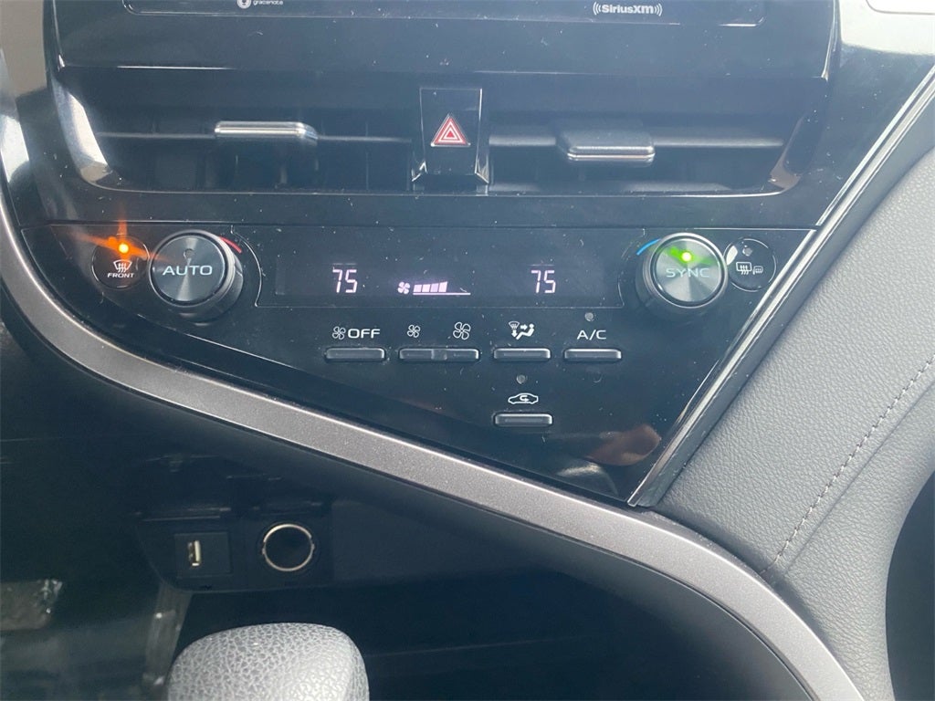 2024 Toyota CAMRY LE