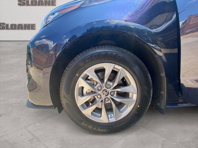 2023 Toyota Sienna LE 8 Passenger