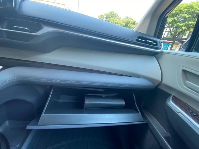 2023 Toyota Sienna LE 8 Passenger