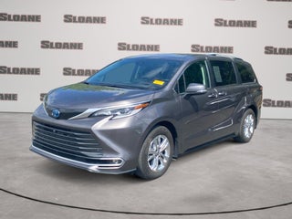 2023 Toyota Sienna Platinum 7 Passenger