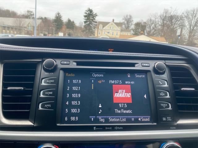 2019 Toyota HIGHLANDER XLE