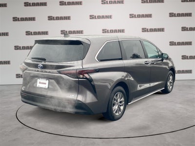 2024 Toyota SIENNA LE LE 8 Passenger