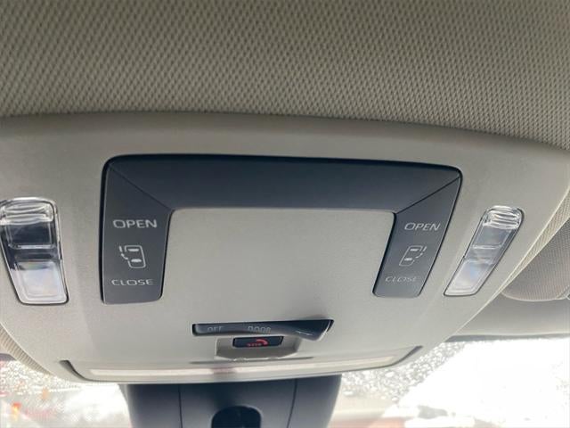 2024 Toyota SIENNA LE LE 8 Passenger