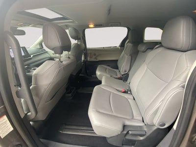 2024 Toyota Sienna XLE 8 Passenger