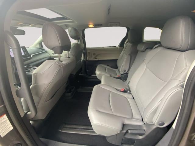 2024 Toyota Sienna XLE 8 Passenger