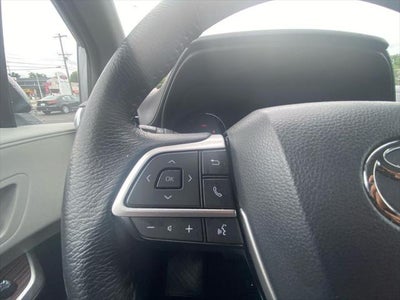 2023 Toyota Sienna XLE 7 Passenger