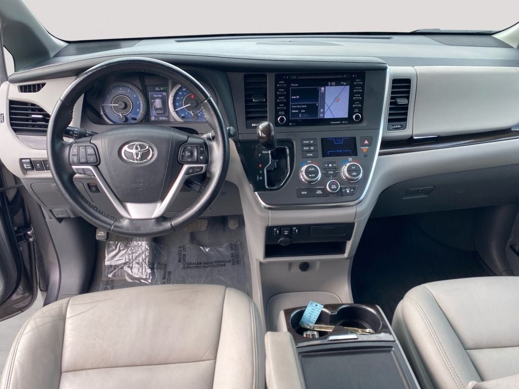 2019 Toyota SIENNA XLE 3.5L XLE 7 Passenger
