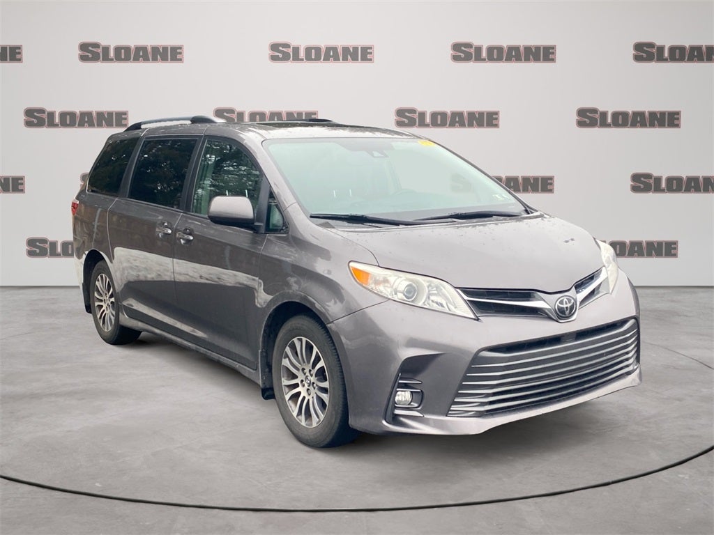 2019 Toyota SIENNA XLE 3.5L Limited 7 Passenger