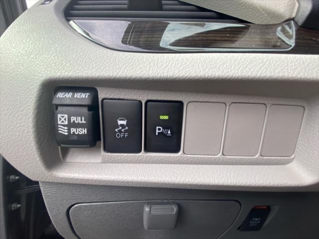 2019 Toyota SIENNA XLE 3.5L XLE 7 Passenger