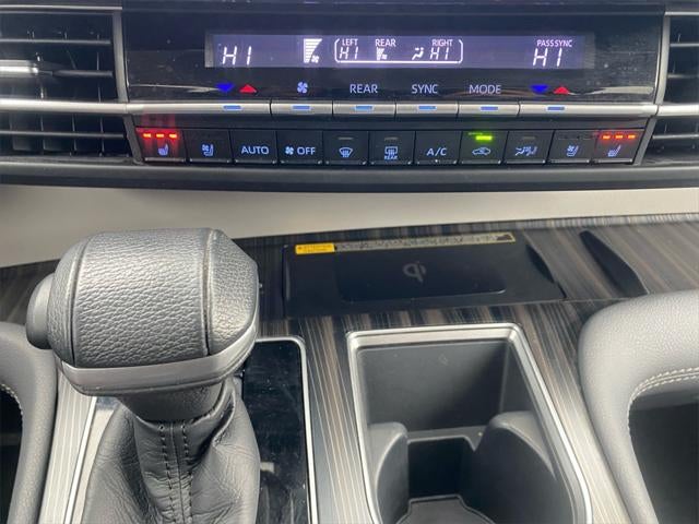 2021 Toyota SIENNA LTD AWD Limited 7 Passenger