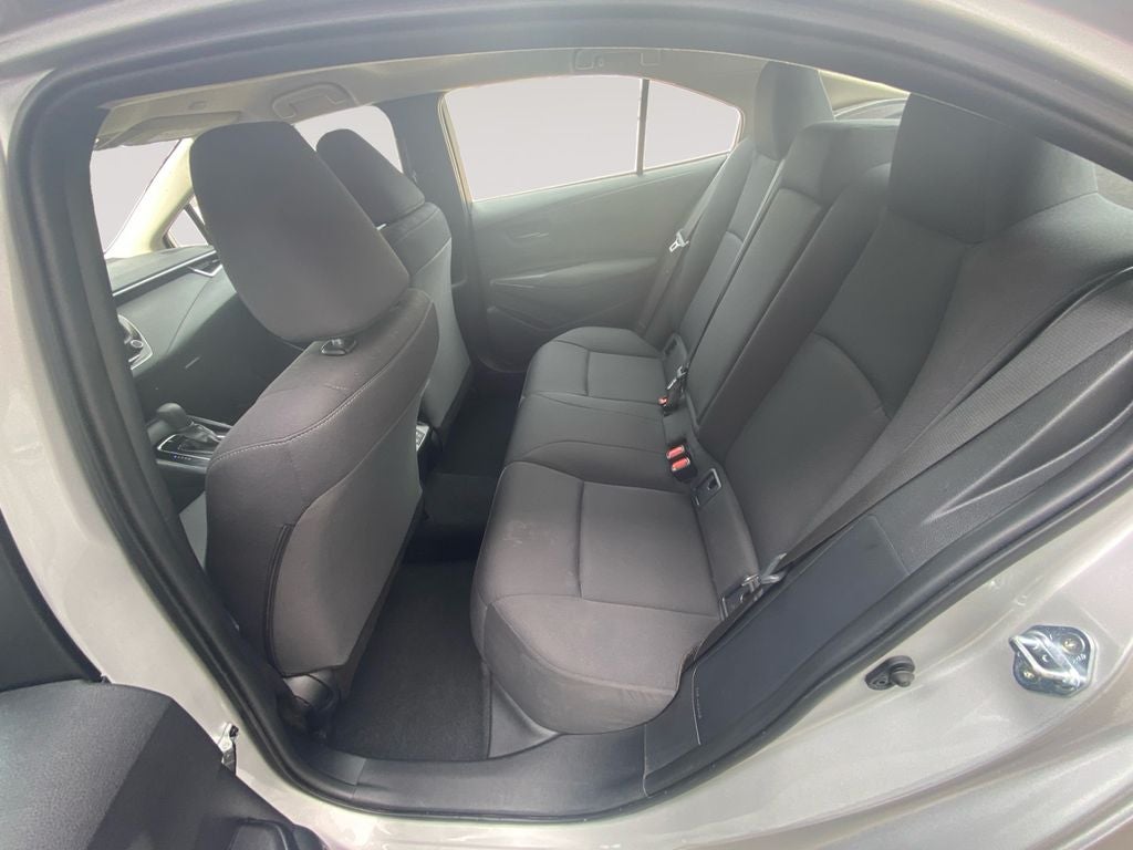 2025 Toyota Corolla LE - Photo 13