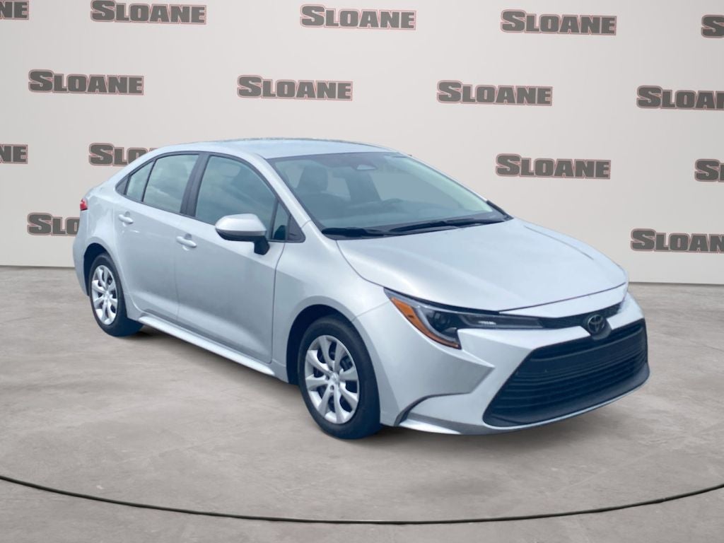 2025 Toyota Corolla LE - Photo 7