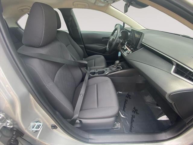 2025 Toyota Corolla LE - Photo 45