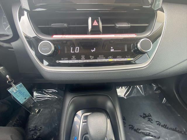 2025 Toyota Corolla LE - Photo 52